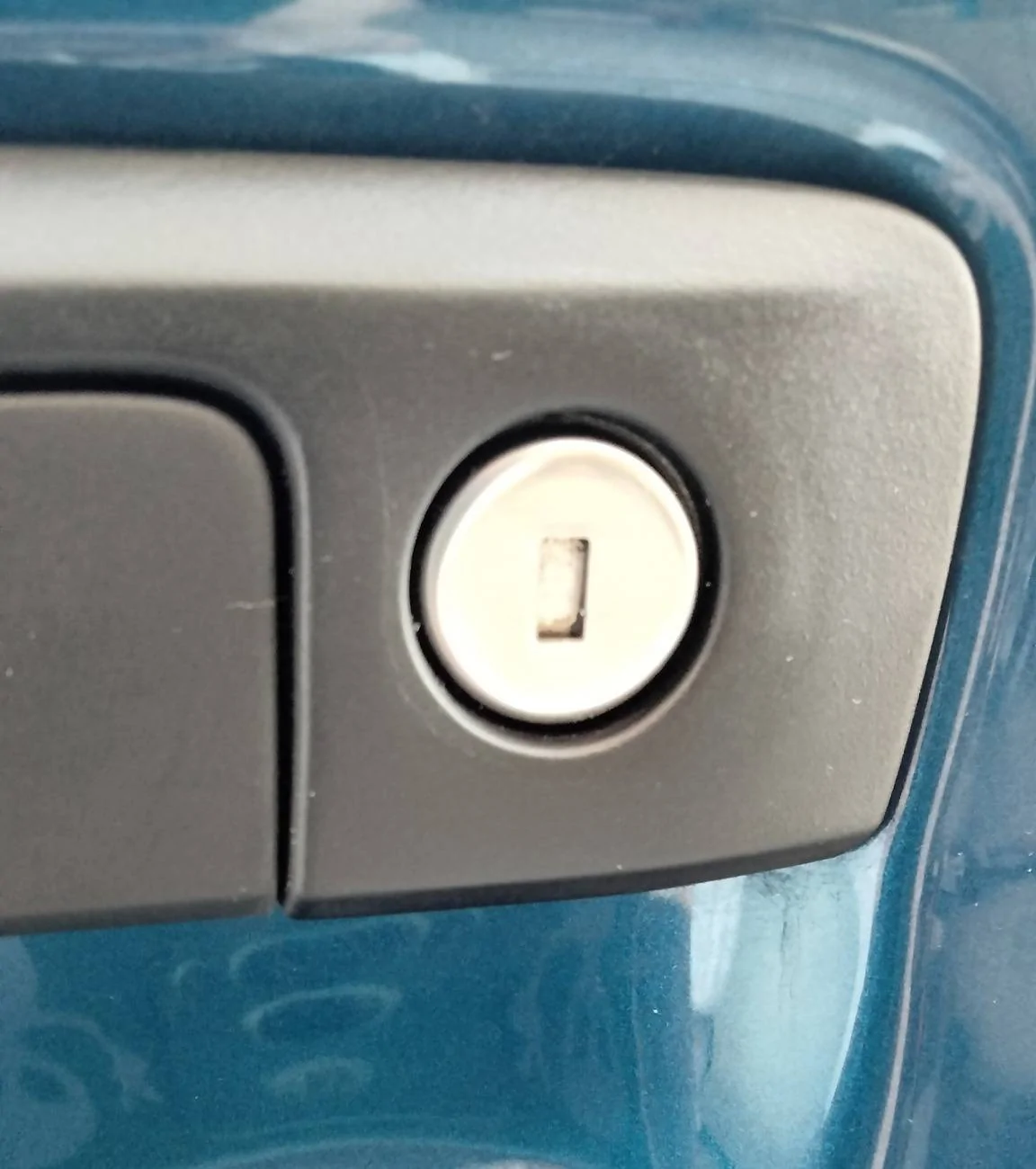 Ford Maverick Ugly Keyhole IMG_20241004_083232