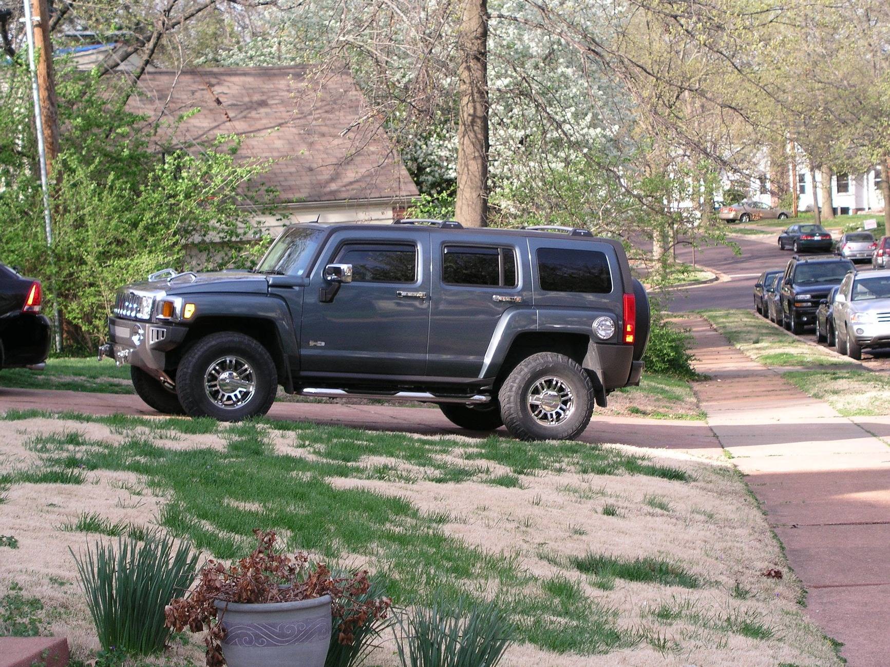 Ford Maverick Factory Continental Tires Already Worn? P1012558.JPG