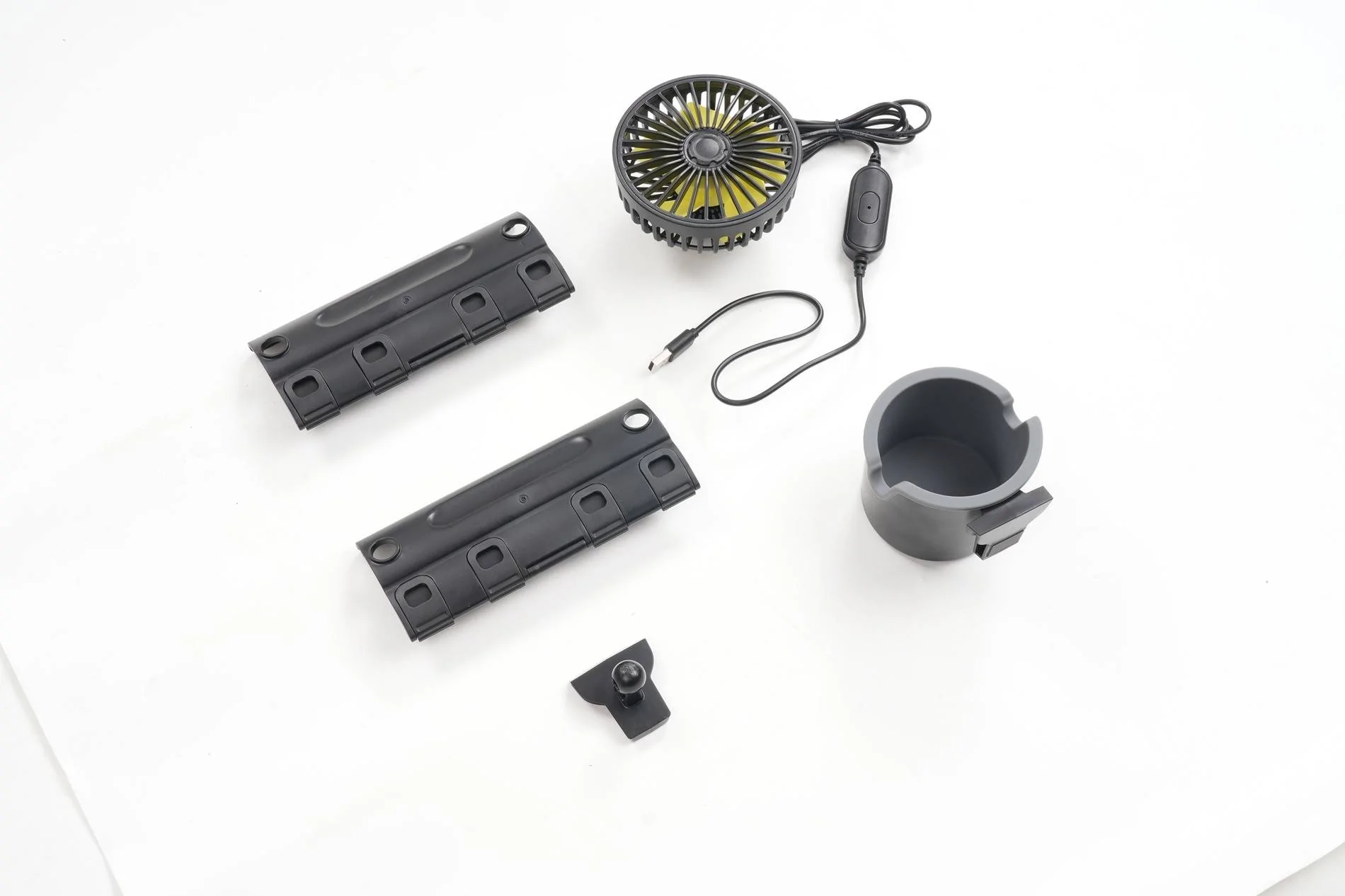 Ford Maverick Mabett Headrest Hook Kit Available Now! DSC01466