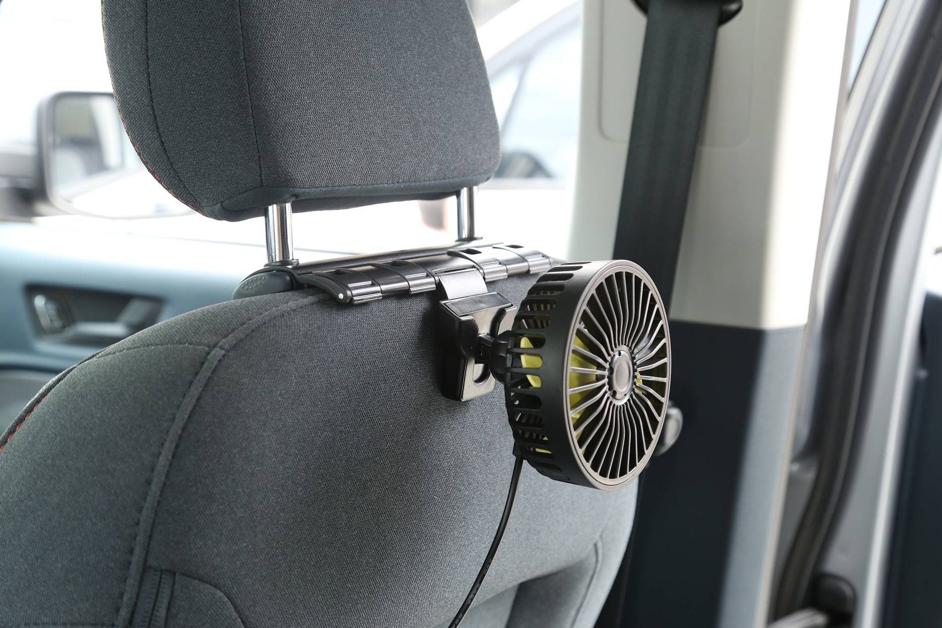 Ford Maverick Mabett Headrest Hook Kit Available Now! IMG_5573