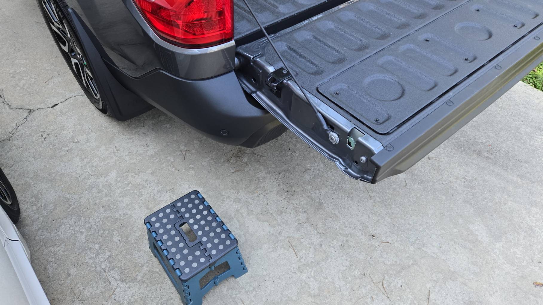 TruckStep2.jpg