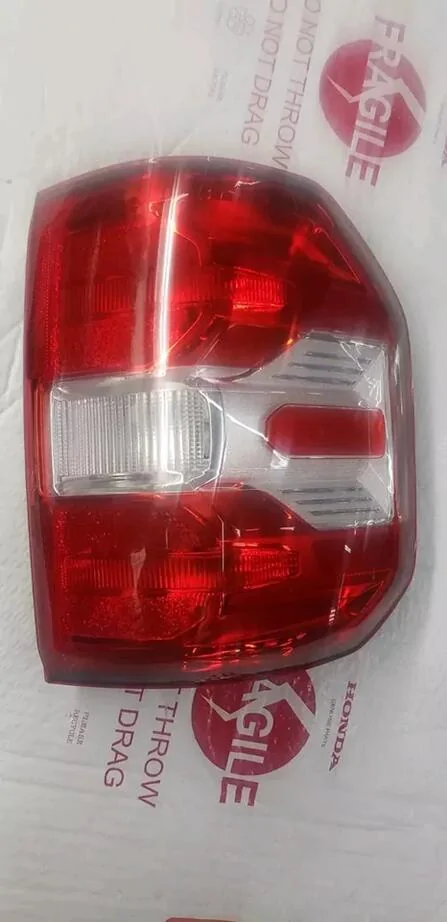 Ford Maverick DIY BAP taillights Zep PROPER WAY, full stop (keeping the light reflector chrome) 1728930309003-w0