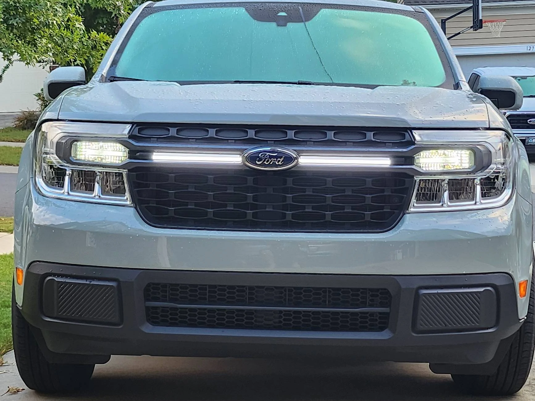 Ford Maverick Custom Lightning-style LED light bar strip added to Maverick grille 20240817_071235