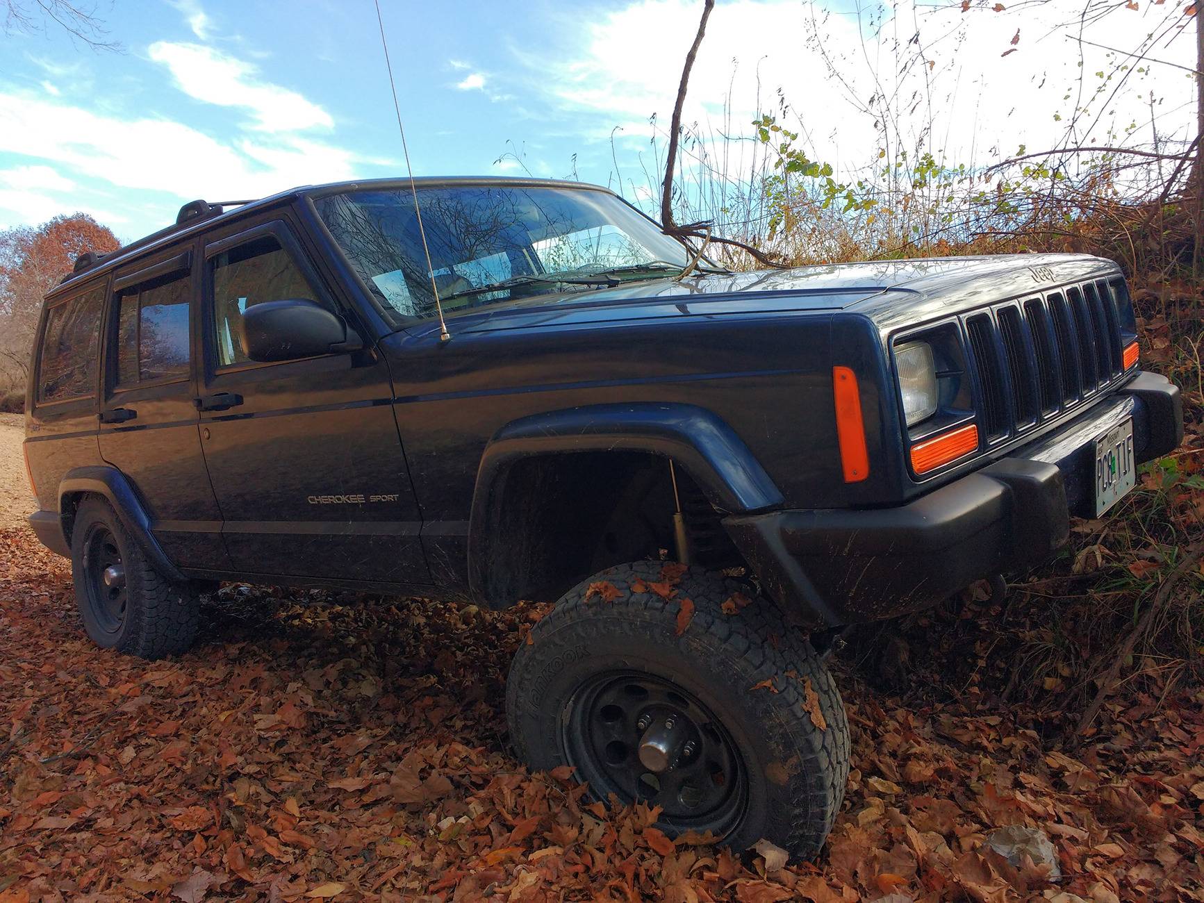 Ford Maverick Cracked at Last: My Year-Long Windshield Luck Finally Runs Out IMG_20171124_113538090