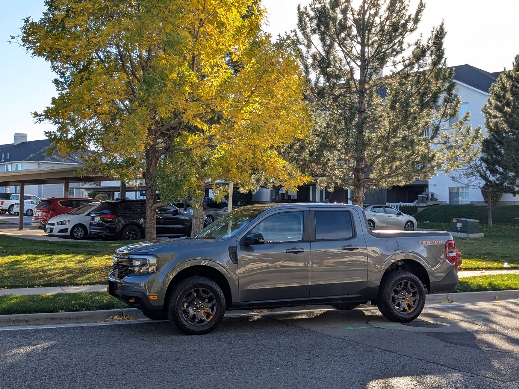 Ford Maverick 2024 Maverick Lariat Tremor - Carbonized Gray Metallic 01