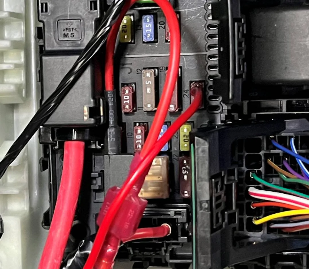 Ford Maverick Need help figuring out fuses; discrepancy between owners manual and service manual F1-F2 Micro3 Add a Circuit Fuse Ta