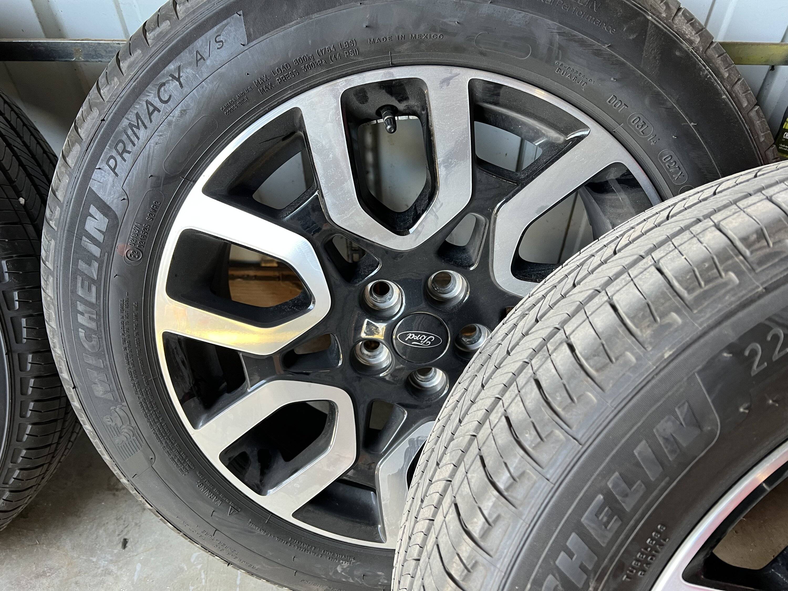 Ford Maverick OEM Lariat Wheels, Tires, TPMS - $800 - St.Louis IMG_1894