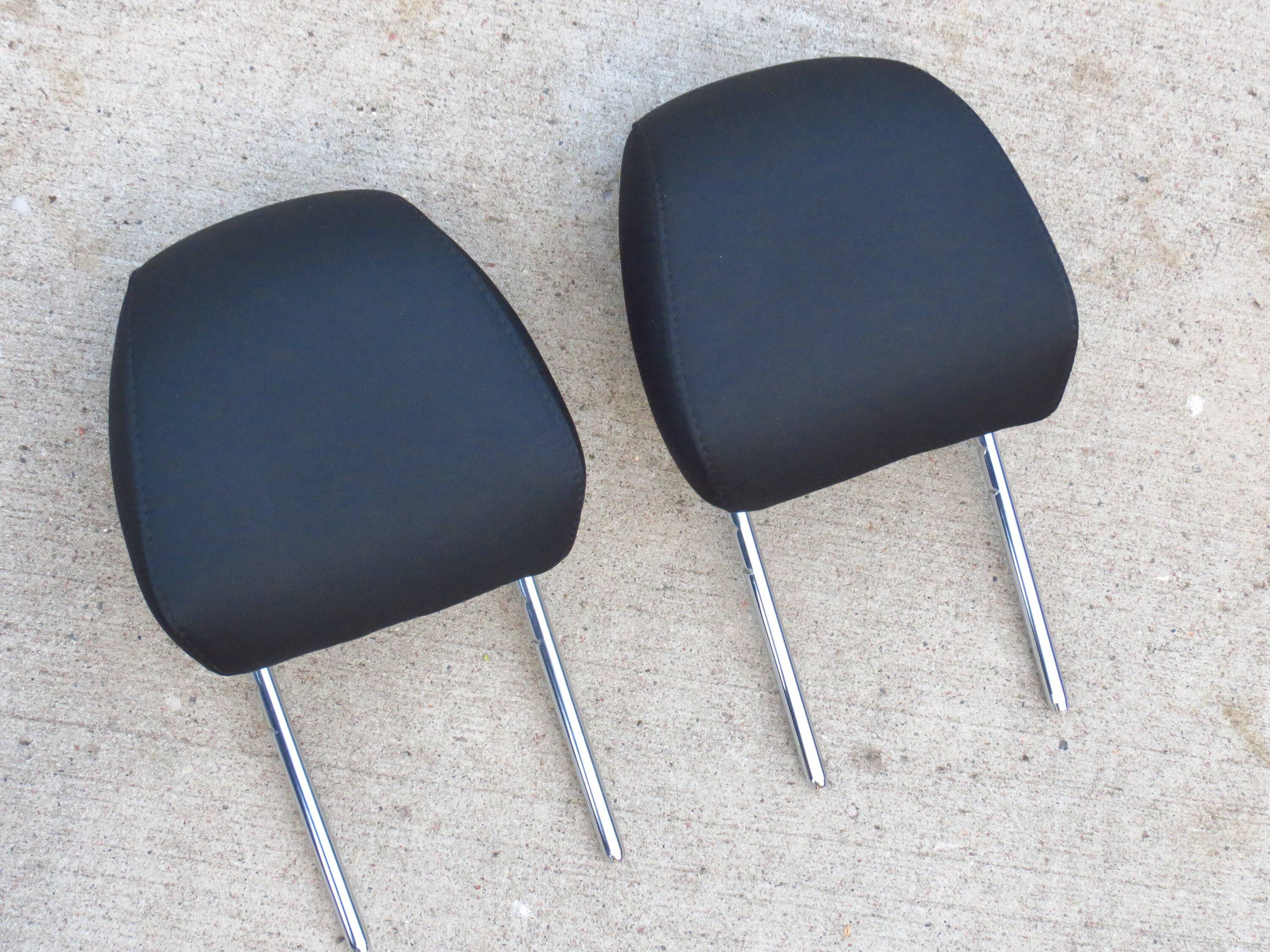 Ford Maverick Tilt Front Headrests (from Fusion) Fusion headrests.JPG