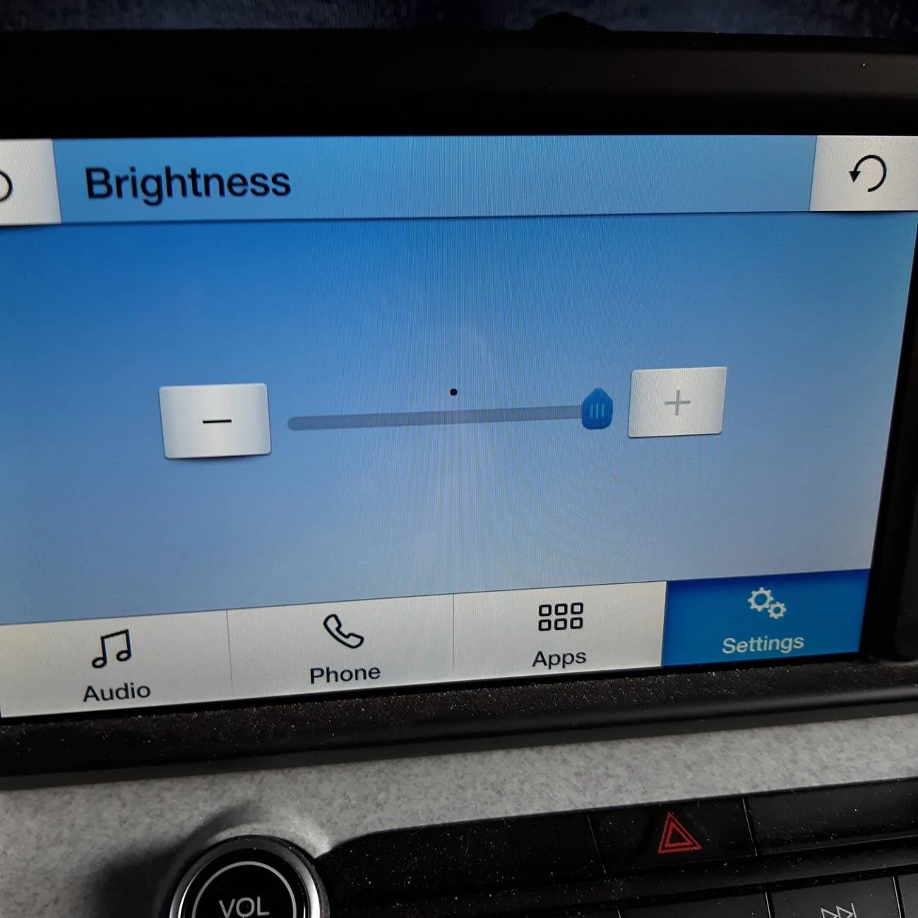 Ford Maverick Dim screen fix? 20241026_082541