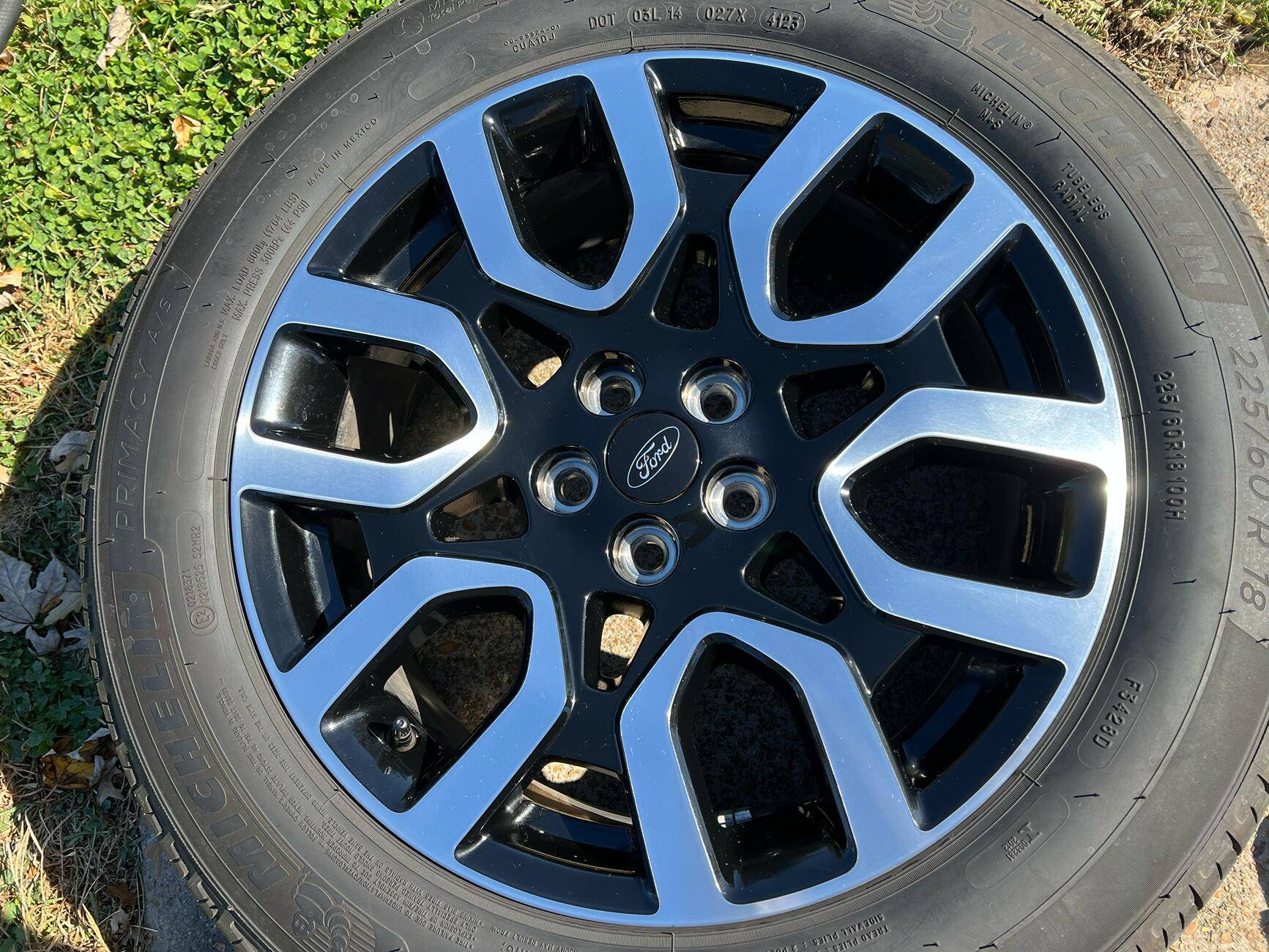 Ford Maverick OEM Lariat Wheels, Tires, TPMS - $800 - St.Louis tempImagezsHgrq