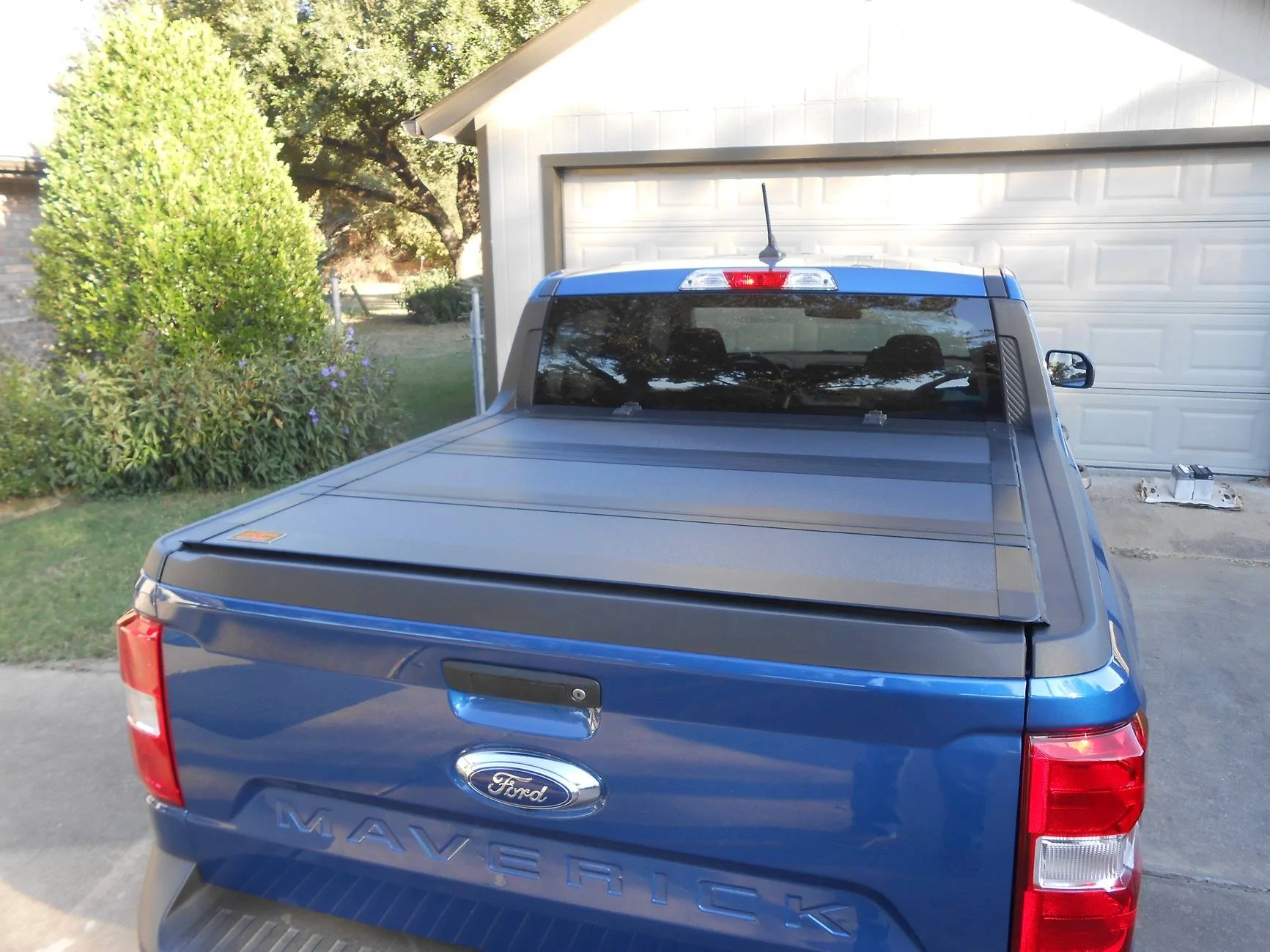 Ford Maverick Which Flip Up Tonneau Cover? DSCN0846