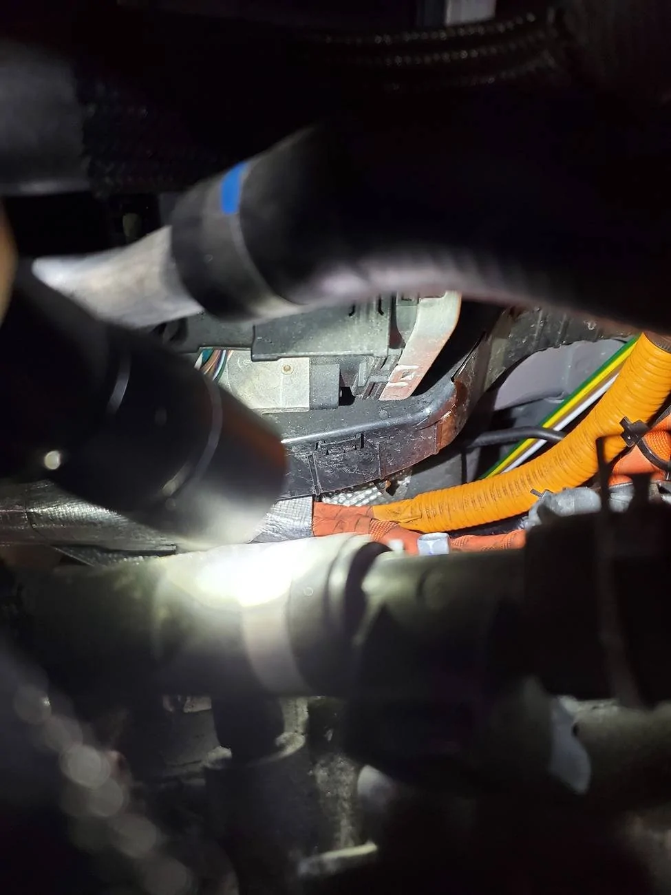 Ford Maverick Wire through the firewall 20240804_102737