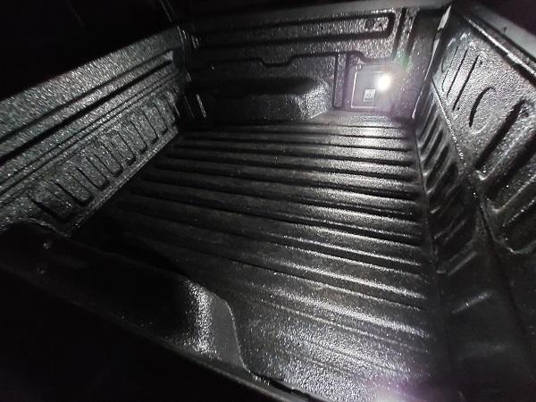 Ford Maverick TOUCHLINK bed lights by Lumens! Be careful if you have this on your order! lights2