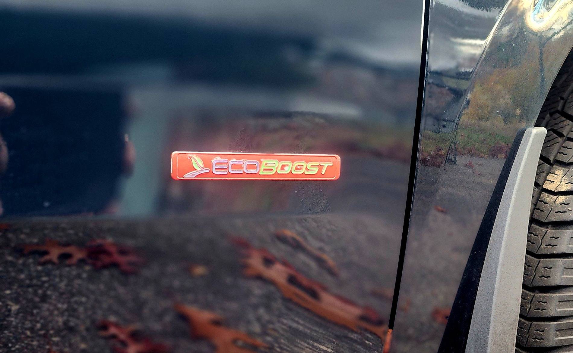 Ford Maverick Do ALL FX4 Mavericks not come with the AWD Tailgate Letters? 20241106_154127
