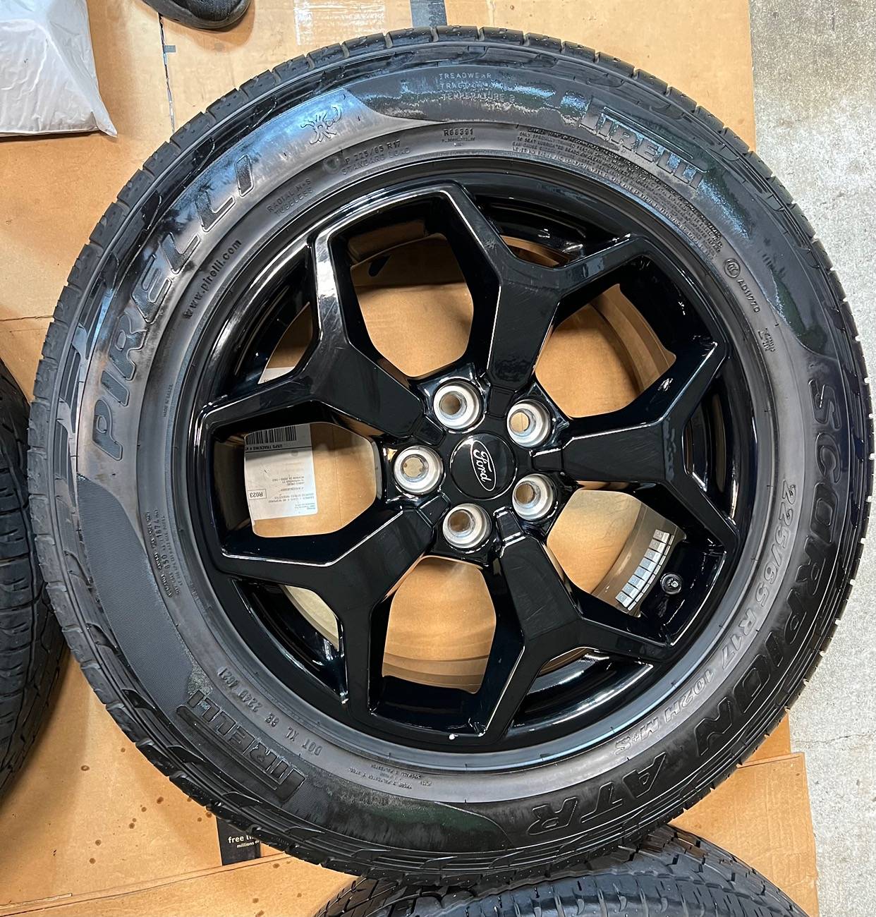 Ford Maverick FX4 Rims, Pirelli Scorpion tires, with TPMS. IMG_5723