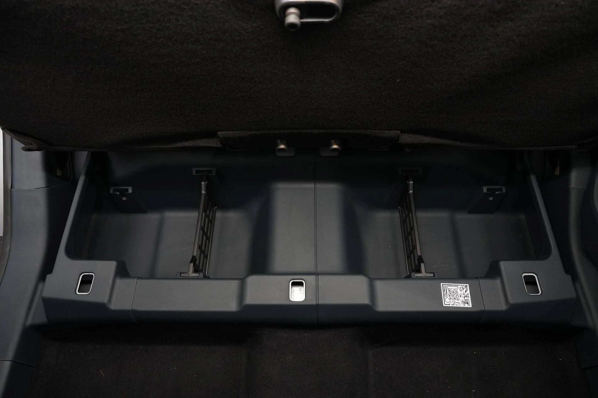 Ford Maverick MABETT| Rear Under Seat Dividers Available Now! DSC09815