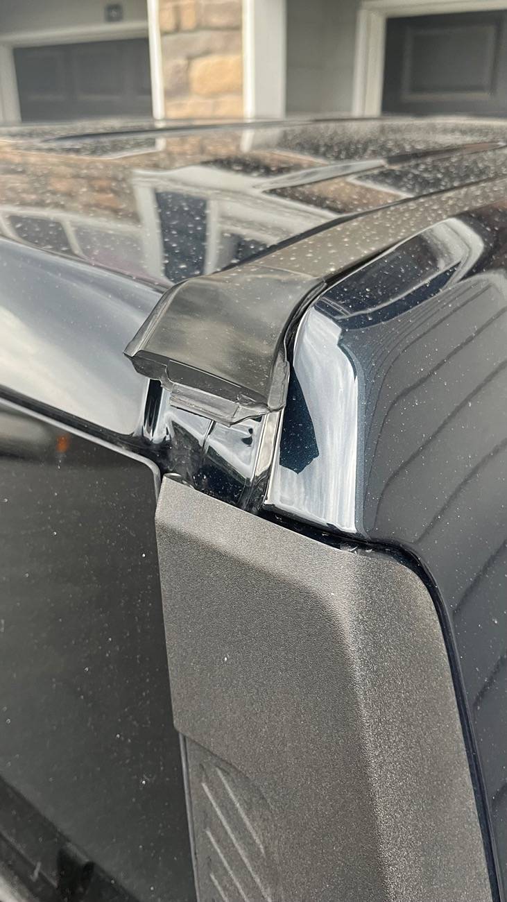 Ford Maverick Roof Molding Factory Defect IMG_3605