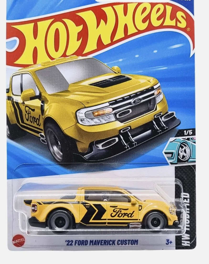 Ford Maverick Official Diecast '23 Ford Maverick (Matchbox Moving Parts) IMG_0653