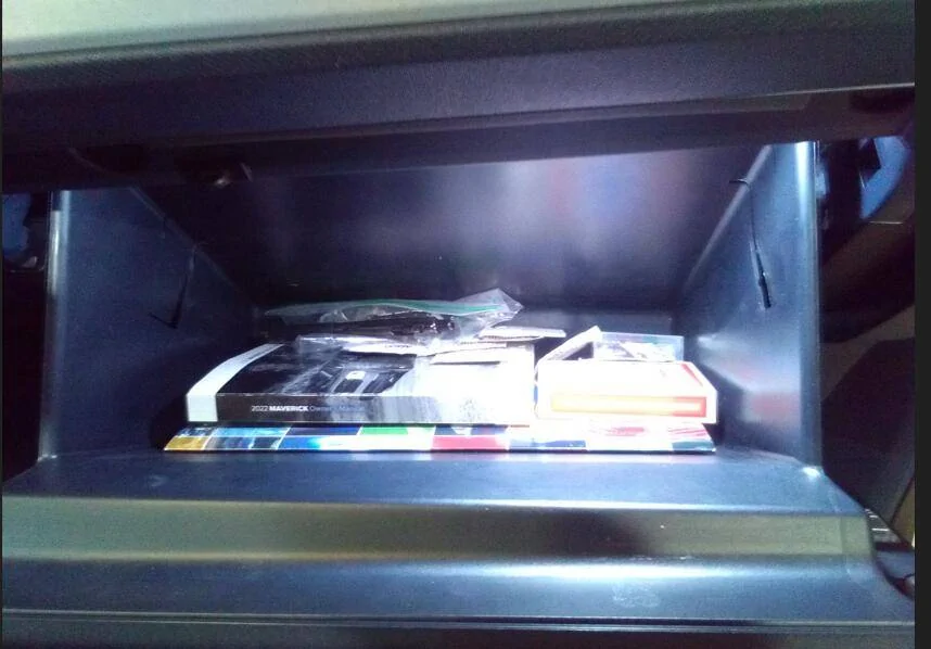 Ford Maverick Adding Light / LIghting for glove box - DIY install 1732198954703-mx