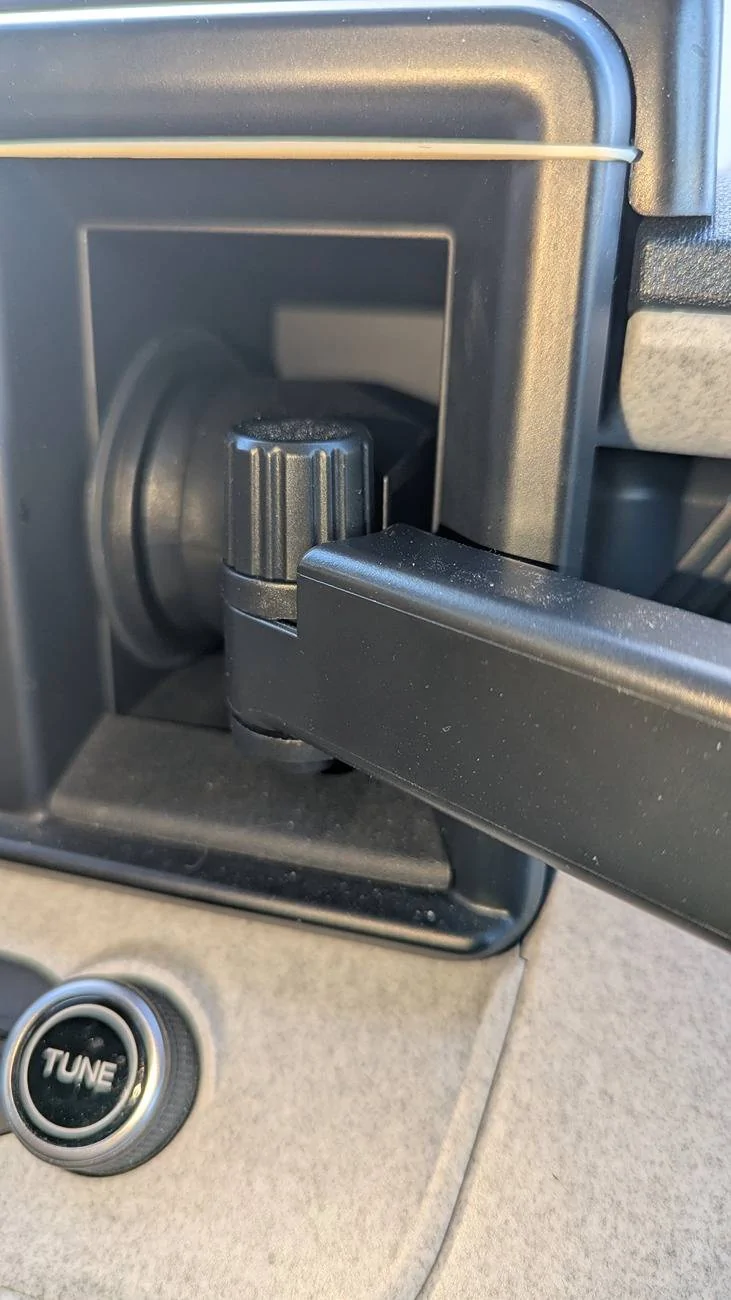 Ford Maverick Cubby phone holder - FIVE BUCKS PXL_20241122_214648819