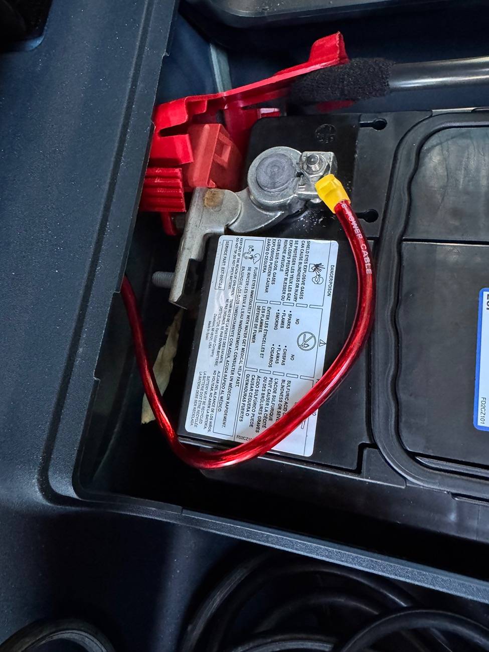 Ford Maverick Unused factory post on positive battery terminal? IMG_6126