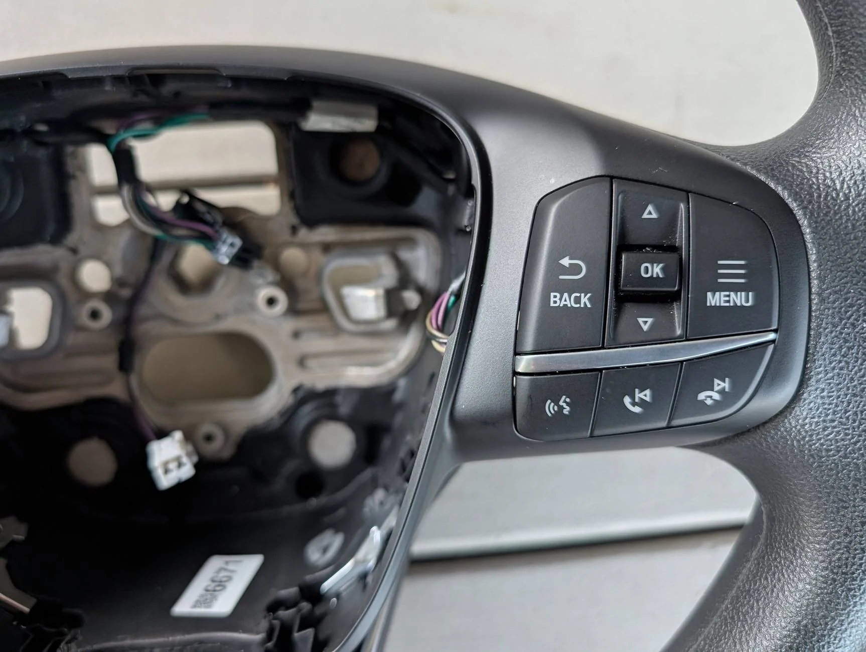 Ford Maverick Steering wheel with cruise control $125 1000009789