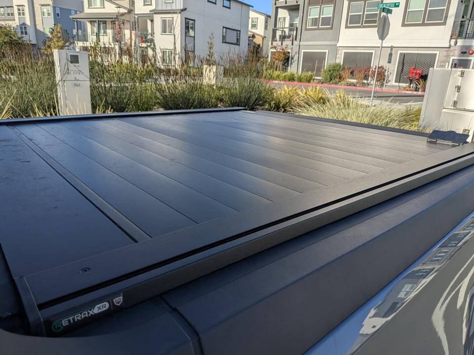 Ford Maverick Retrax PRO XR Manual Retractable Tonneau Cover 468741540_1718610508962653_1475502116524227359_n