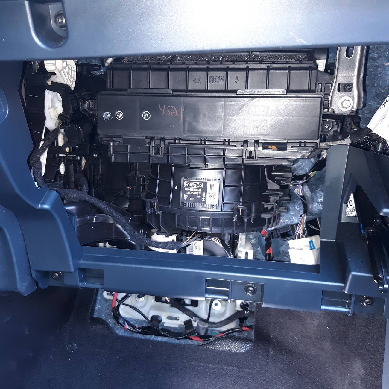 Ford Maverick Does your passenger side look like this? 20241123_095040