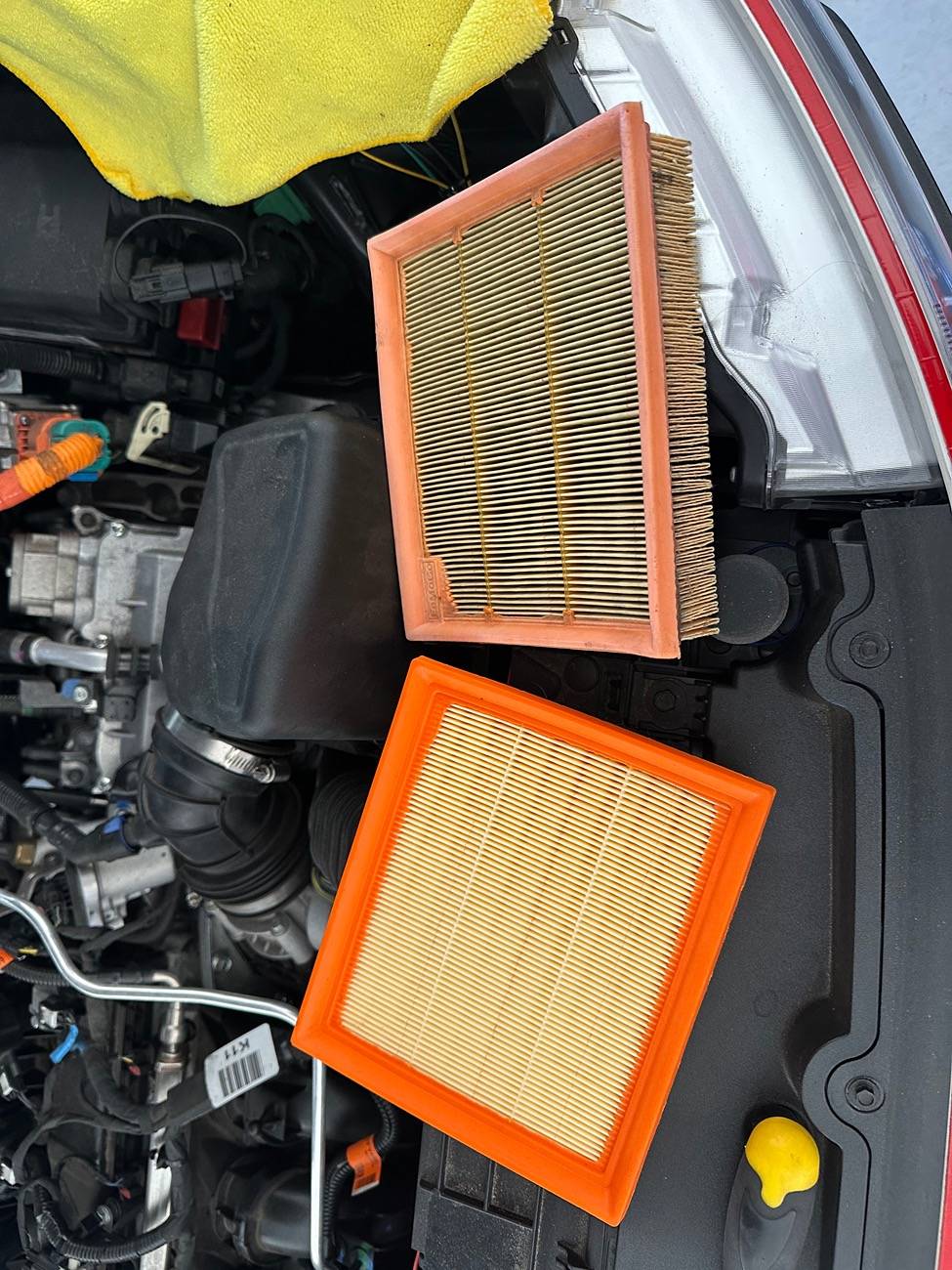 Ford Maverick Changing out engine air filter today IMG_4422