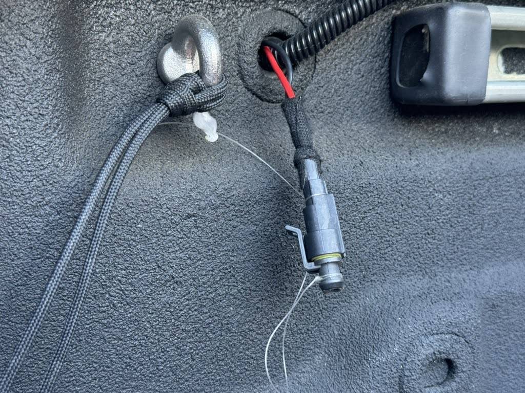Ford Maverick How To - Adding Aux Power Input for Flexbed (w/ Photos) 7A5FCA75-9866-4BF2-84F9-BE65D04B4413_1_105_c