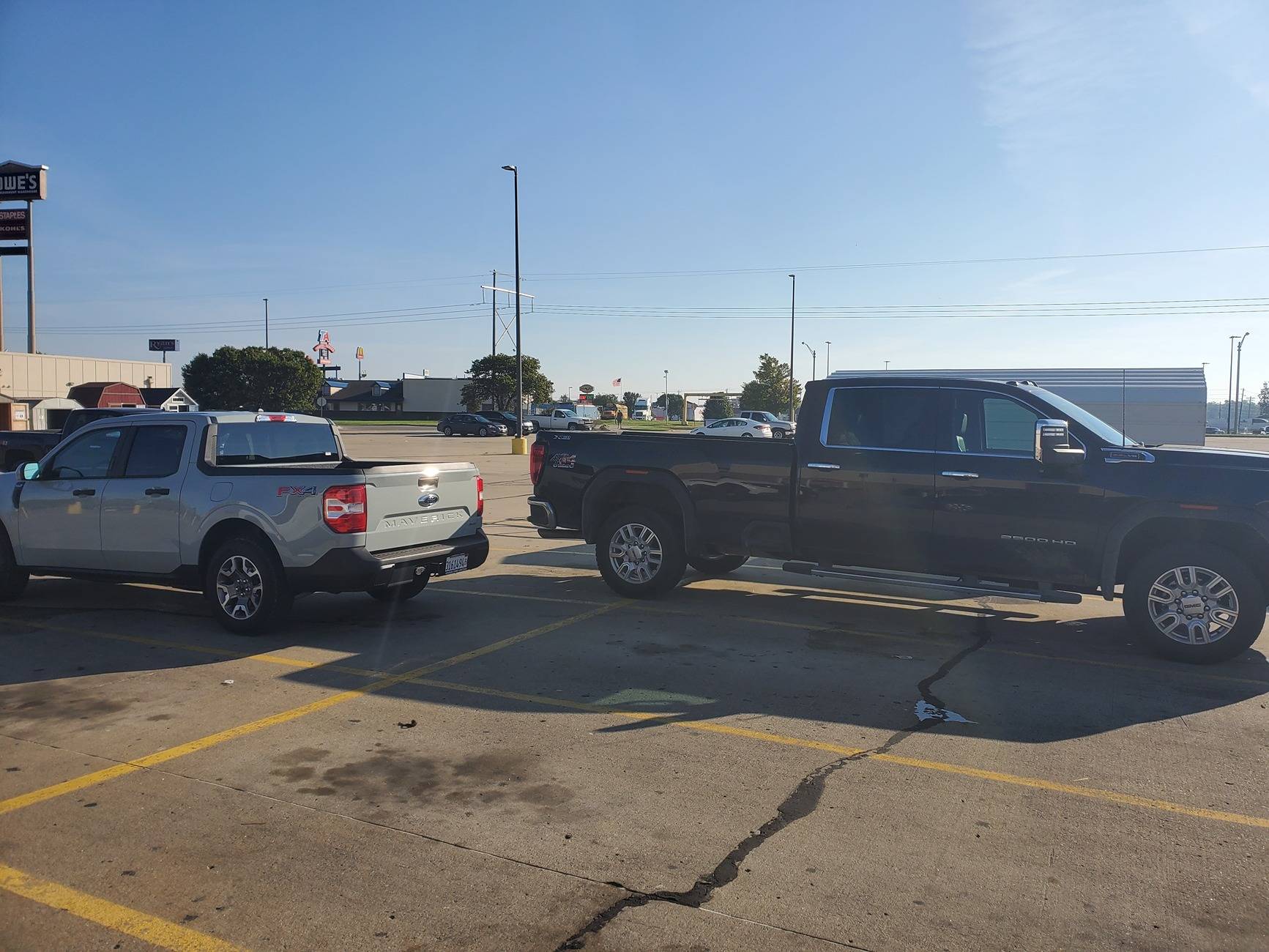 Ford Maverick Post your Maverick next to ridiculously large trucks - photos thread 20211010_091716