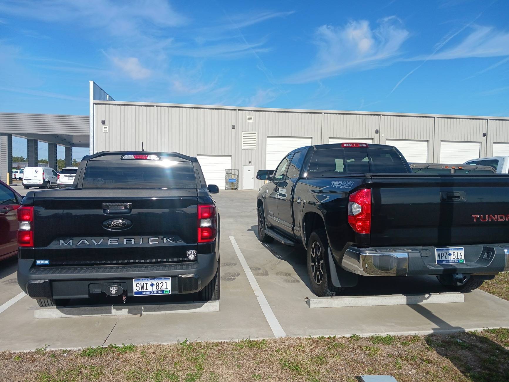 Ford Maverick Post your Maverick next to ridiculously large trucks - photos thread 20241213_134928