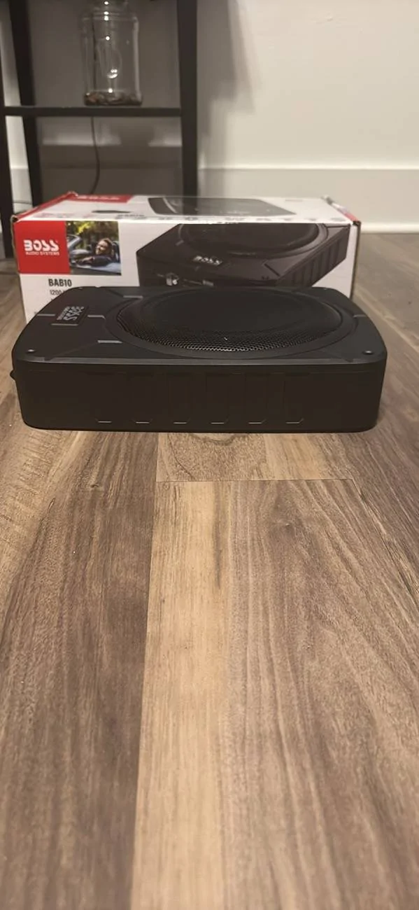 Ford Maverick Boss Audio 1200w 10” Amplified Subwoofer 2225593E-0212-4A37-9CA0-238BA96B447B
