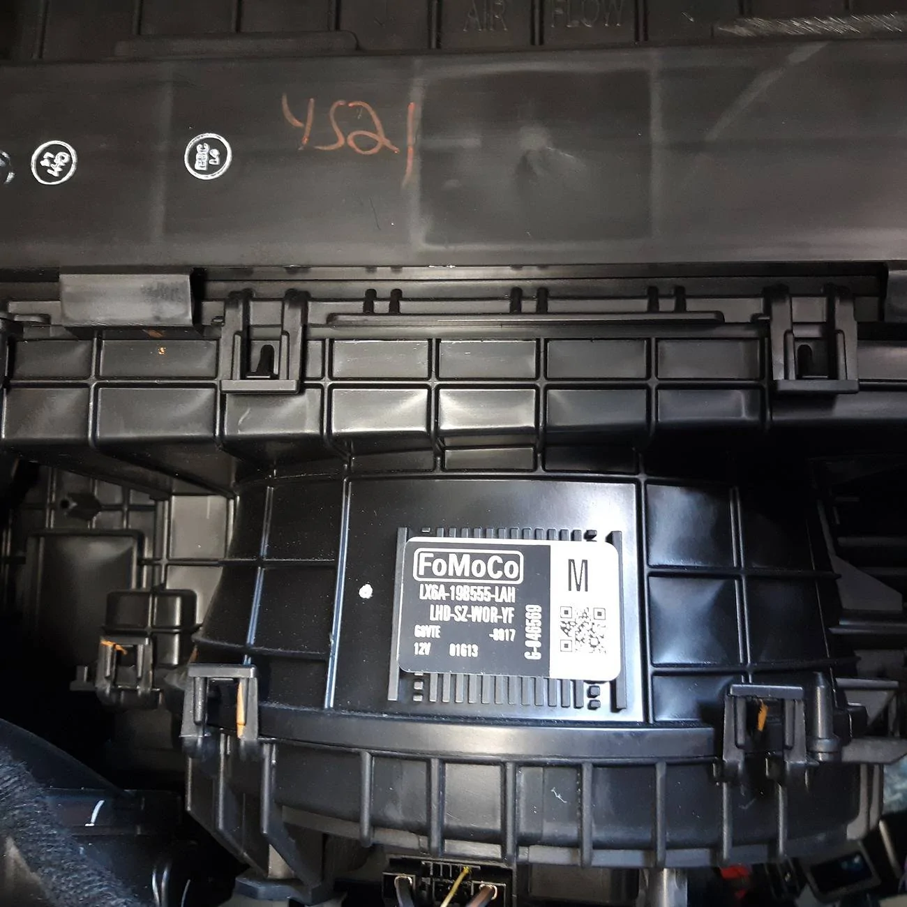 Ford Maverick Melting Plastic Smell When Using MAX Heat 20241123_094425