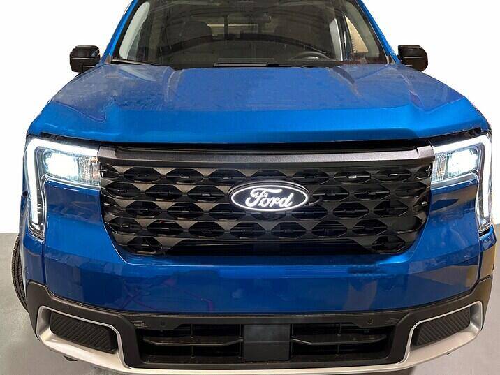 Ford Maverick Lighted Front Grille Ford Oval for 2025 Mavericks 1734981455206-wf
