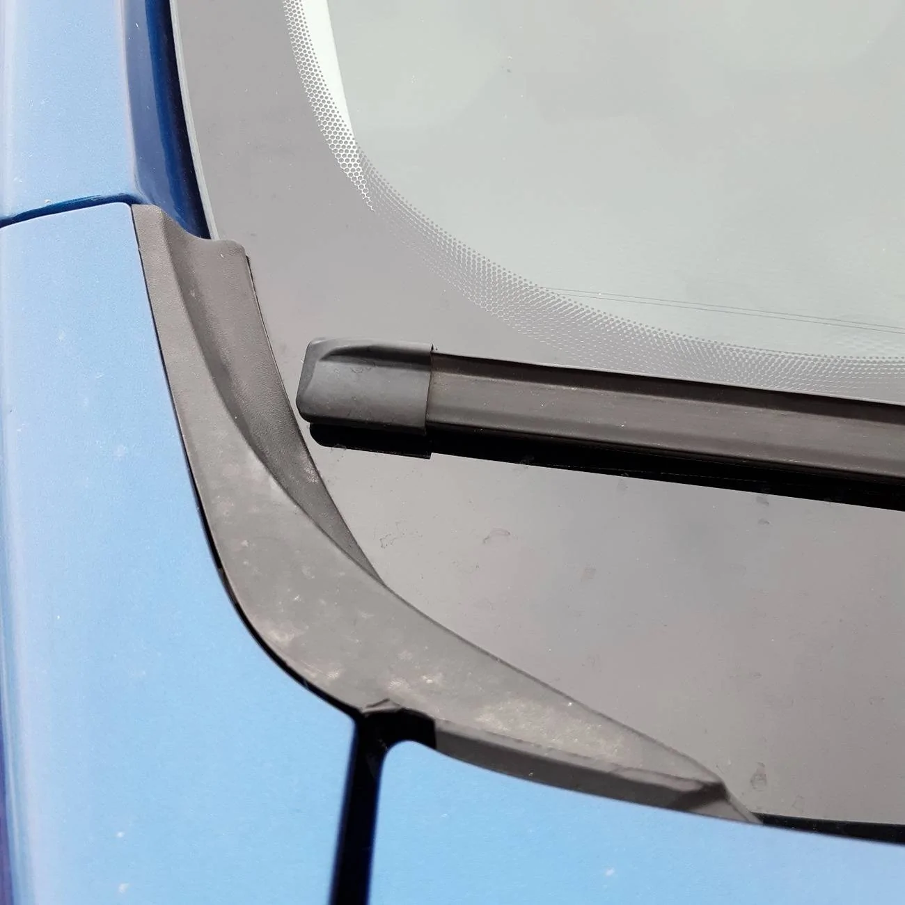 Ford Maverick Wipers- dislike and fix. One of my pet peeves. 20241226_073146
