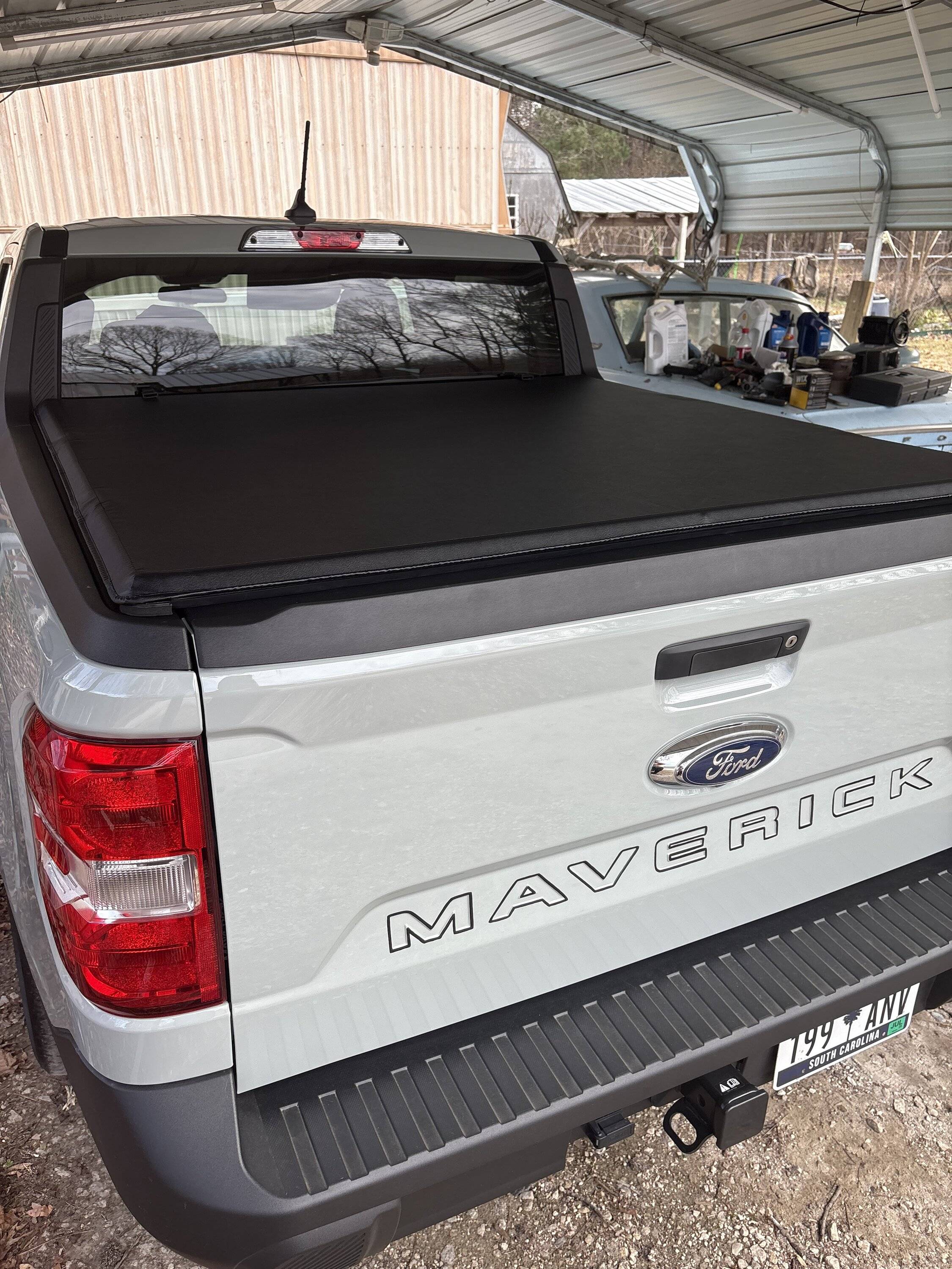 Ford Maverick Finally got a Tonneau cover for Christmas, I am happy IMG_0350