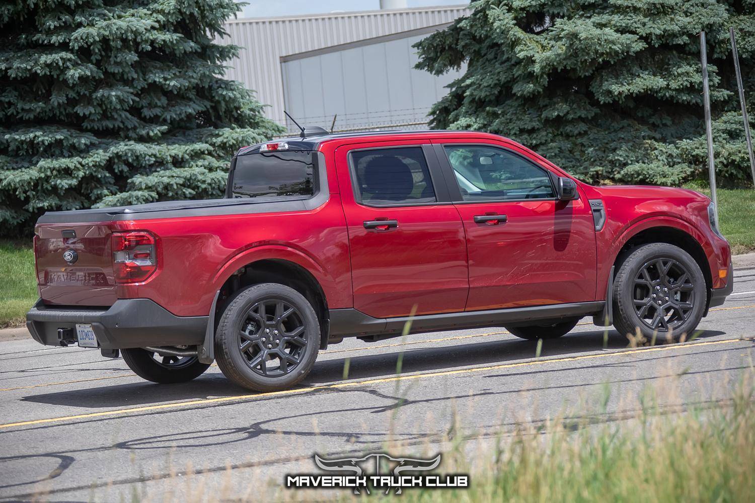 Ford Maverick Ruby Red Metallic 2025 Maverick first look at dealer! Hybrid AWD model -grille-2025-maverick-xlt-hot-pepper-red-6-jpg-