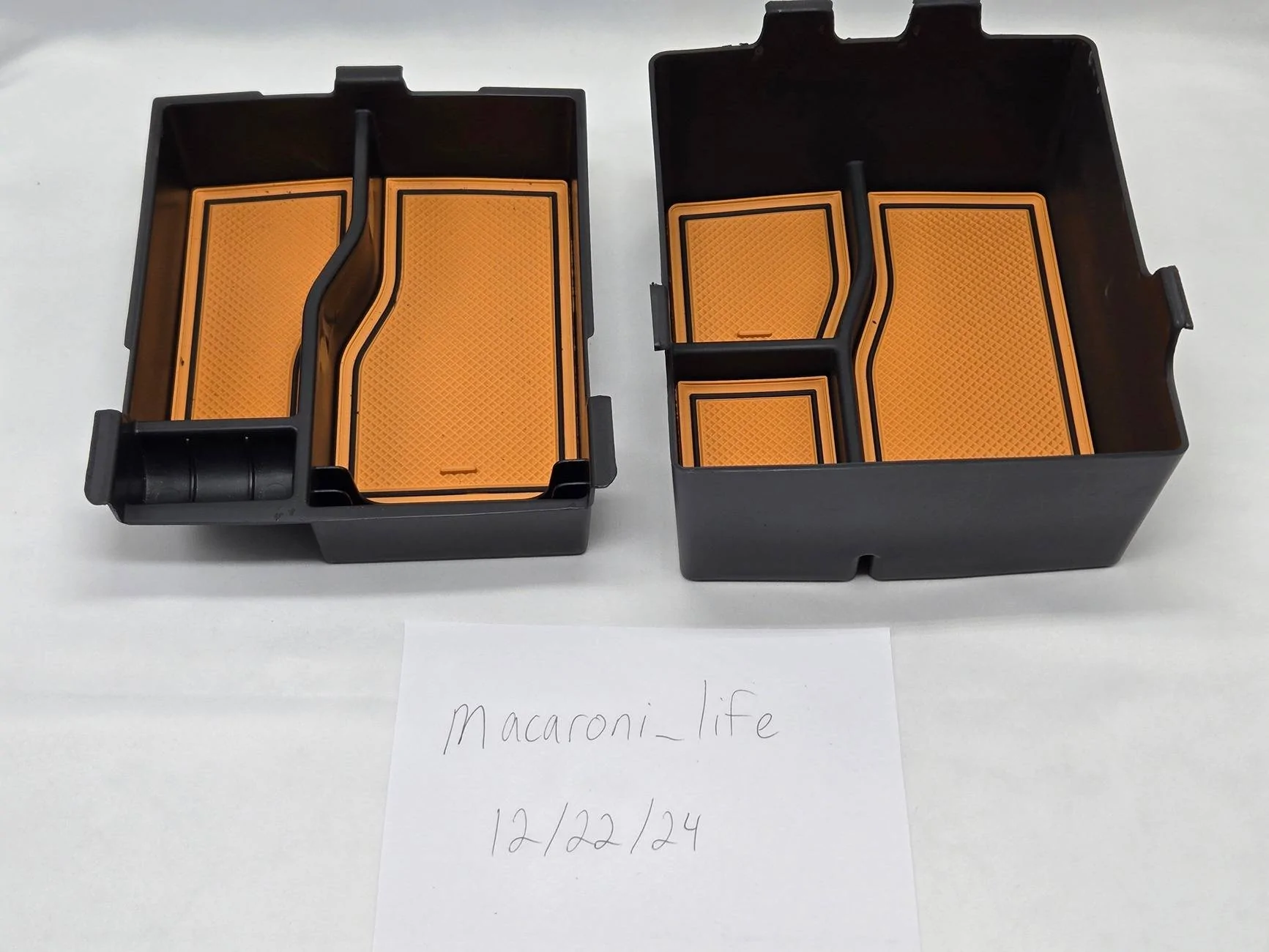 Ford Maverick FS: Muslogy dual level center console organizer tray (light brown) 2024-12-22 12.04.13