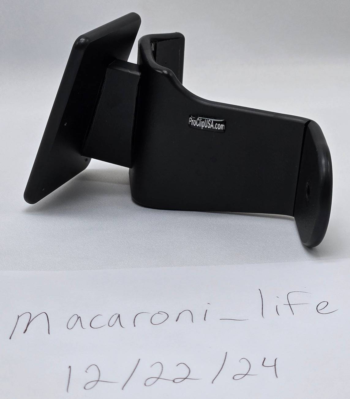 Ford Maverick FS: ProClip angled dash mount for cell phone holder 2024-12-22 11.56.59