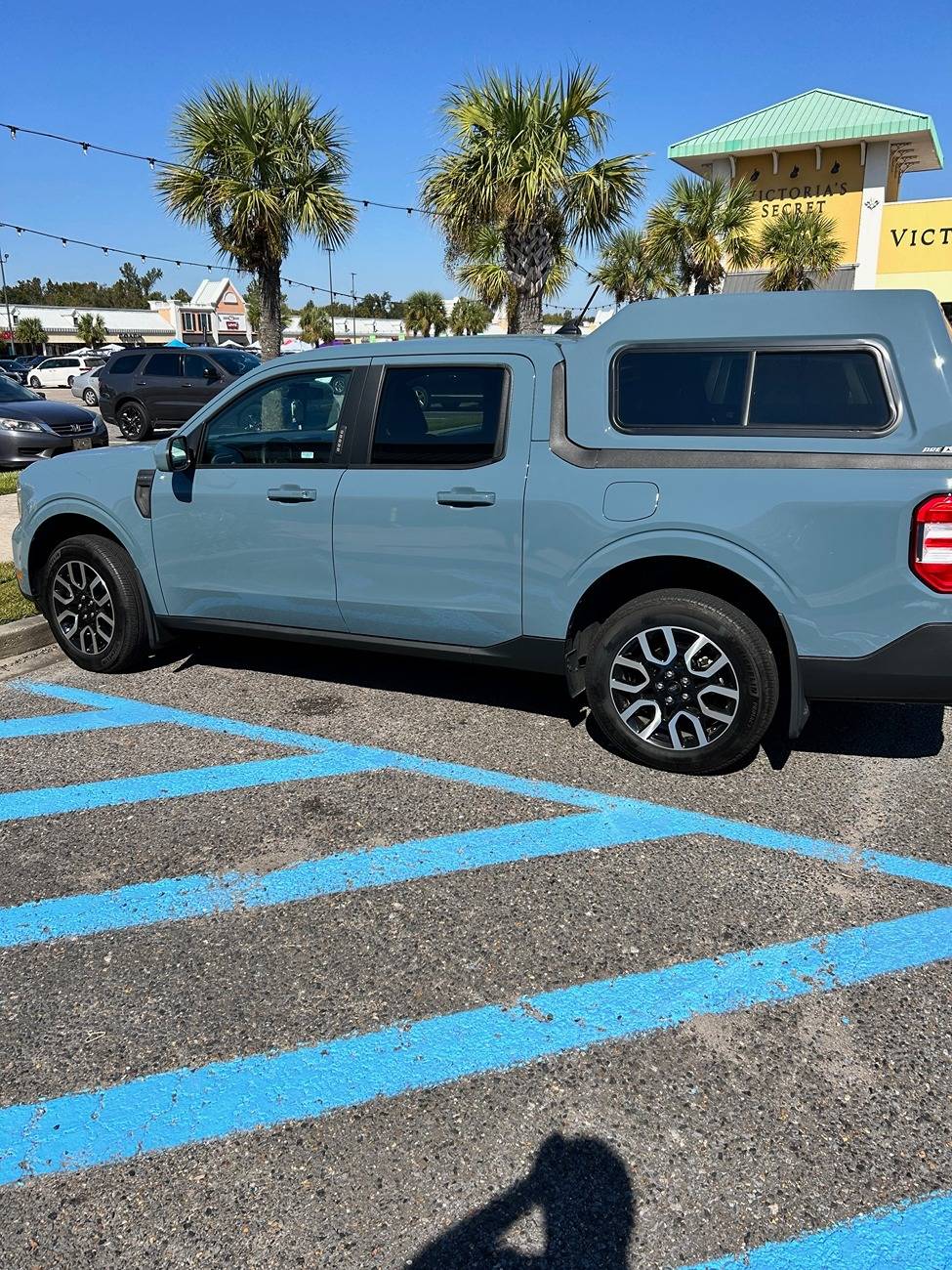 Ford Maverick Power lock in A.R.E. caps? ARE MX Topper with Power Locking on Back Door T-Handle (2)