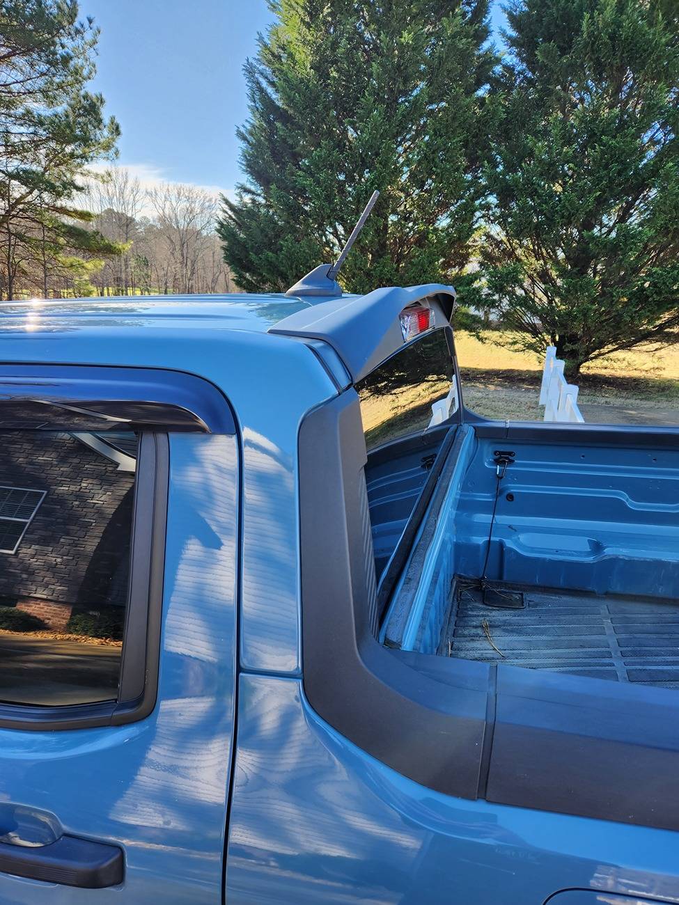Ford Maverick 2022 Rear cab spoiler on Area 51 20241230_113847