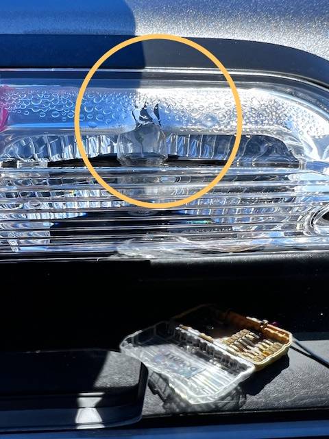 Ford Maverick Melting cargo lights 0003