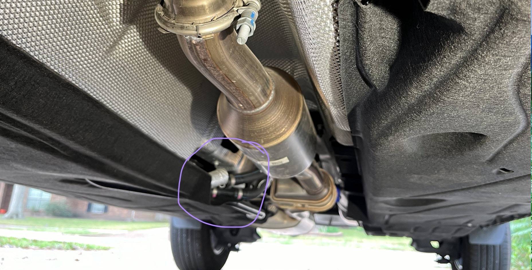 Ford Maverick Maverick Lariat Hybrid 2024 undercarriage damaged 1735822894825-ho