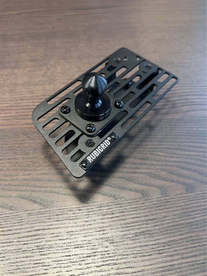 Ford Maverick RubiGrid Dash Mount 472798582_469461959533652_5289071475440124387_n