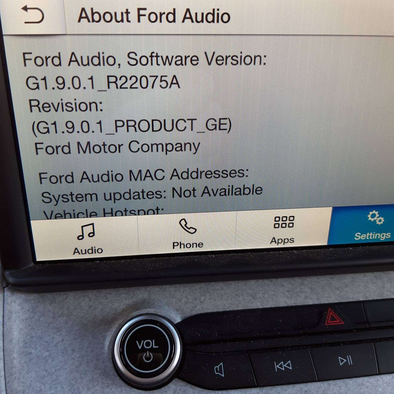 Ford Maverick After all this time and updates, the AM radio still is turning itself on automatically 20250107_100254