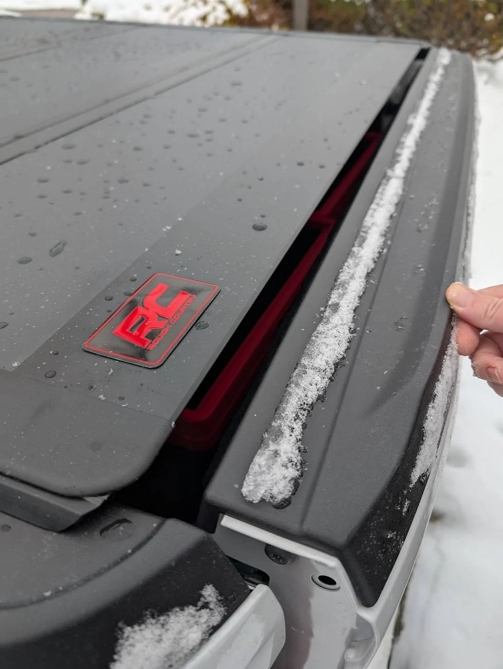 Ford Maverick Which tonneau cover would you buy? 1000005740