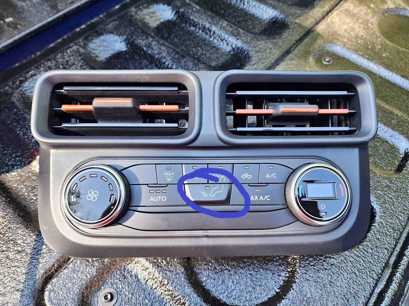 Ford Maverick Question for XL owners about heater air flow climate control