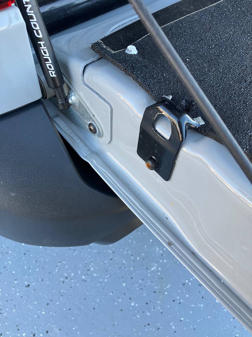 Ford Maverick Tailgate Assist Question IMG_4228