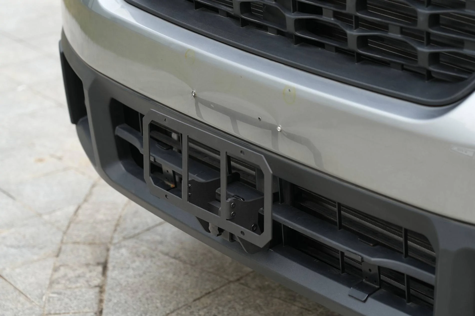 Ford Maverick Mabett | Upgrade Your Maverick with Our No-Drill Front License Plate Frame Bracket DSC02488